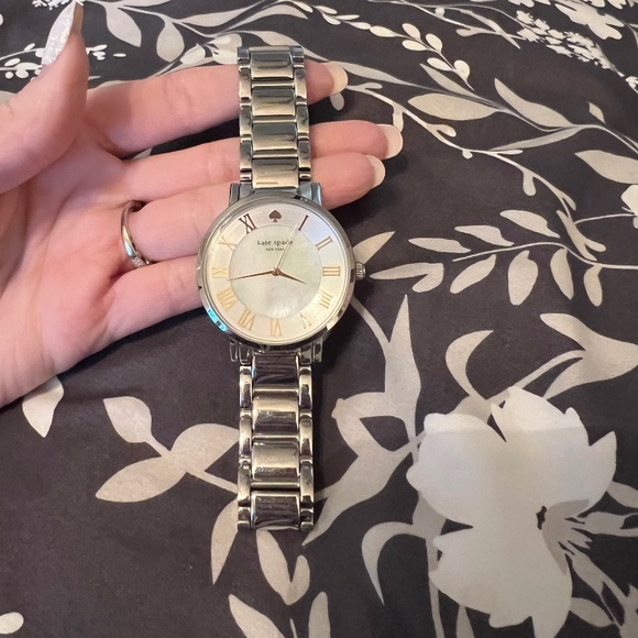 Kate Spade mother of pearl/silver watch - Picture 2 of 5